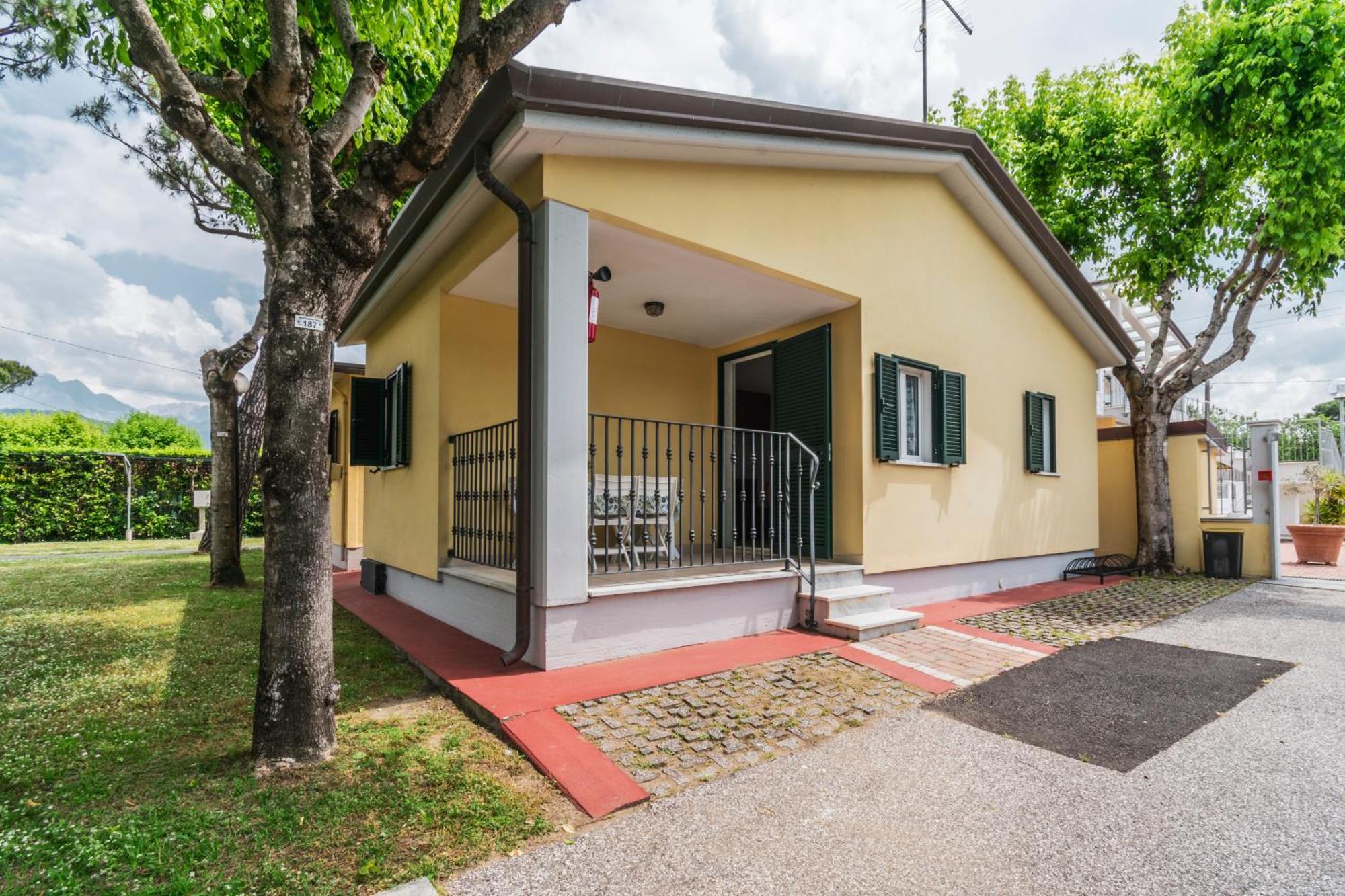 Camping Apuano Marina di Massa Eksteriør billede